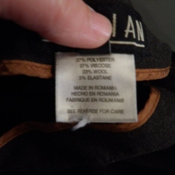 Thalian Wool Blend Mid Rise Crop Pants Sz 12 Made in Romania - Picture 7 of 7